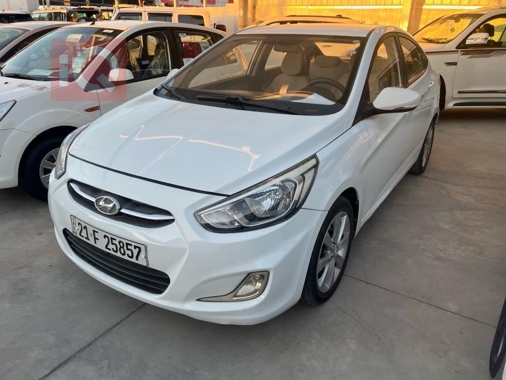 هیۆندای ئەکسنت